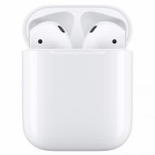 Apple AirPods наушники в зарядном футляре